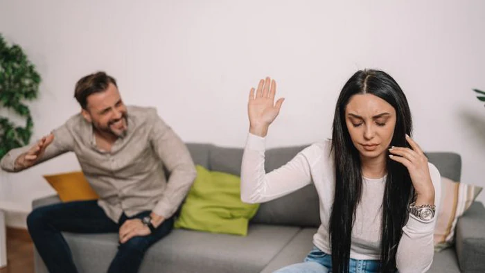 Beziehungskrisen sind unvermeidlich: Wann sie auftreten und wie man sie ohne Folgen übersteht